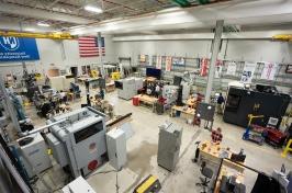 Aerial image of 主要研究's Olson Advanced Manufacturing Center